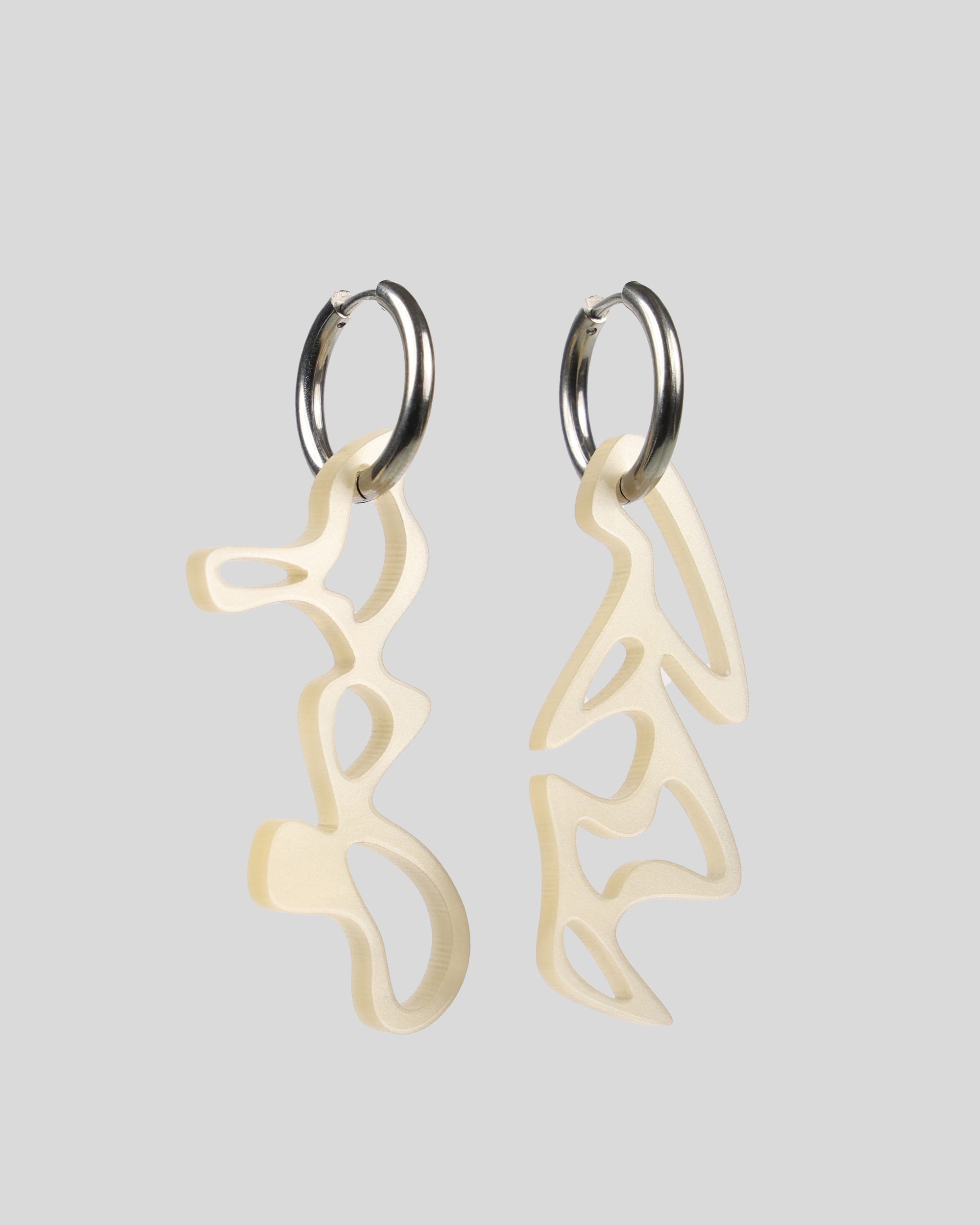 Earring Fluid — Pearl White