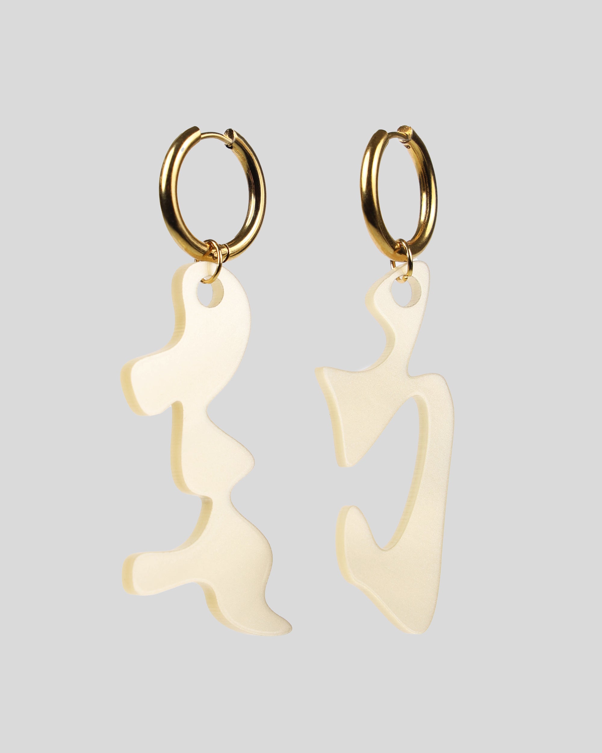 Earring Solid — Pearl White